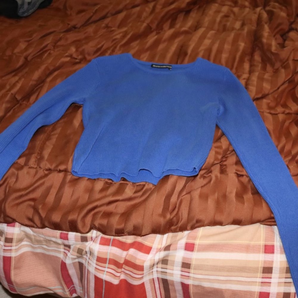 Brandy Melville Veronica Sweater